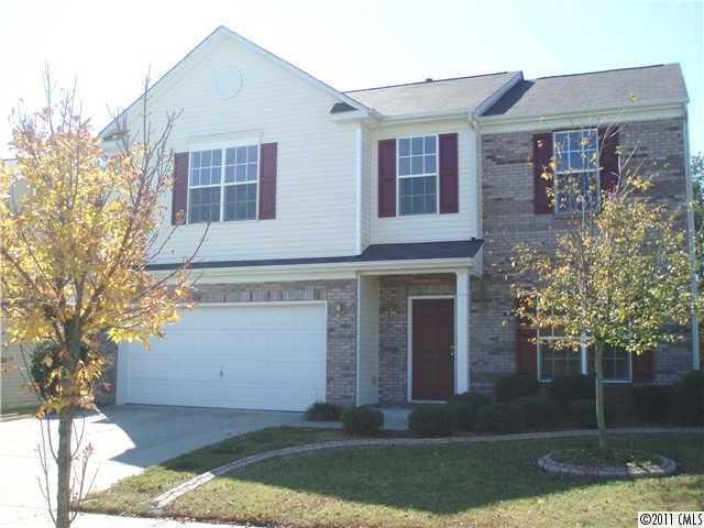 7680 Black Hawk Ln, Tega Cay, SC 29708