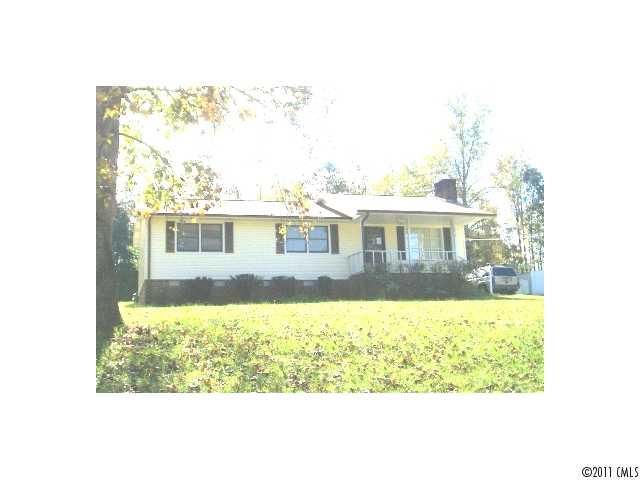 4519 Longbriar Dr, Gastonia, NC 28056