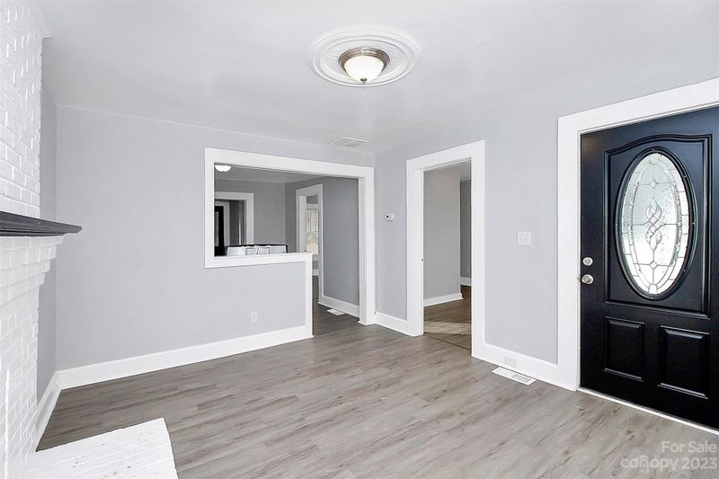 828 Wabash Ave, Charlotte, NC 28208