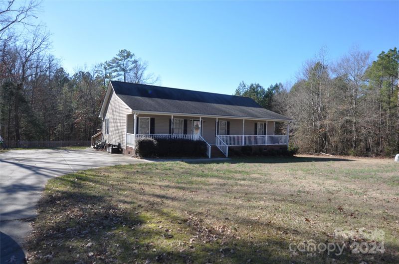 1362 Melanie Ln, Chester, SC 29706
