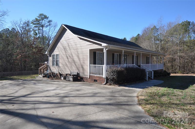 1362 Melanie Ln, Chester, SC 29706