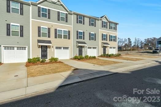 7037 Brightwork Ln, Charlotte, NC 28269