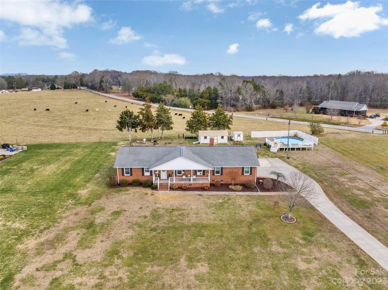 210 W Old Limestone Rd, York, SC 29745