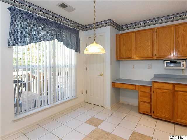1272 Midlake Ave, Kannapolis, NC 28083