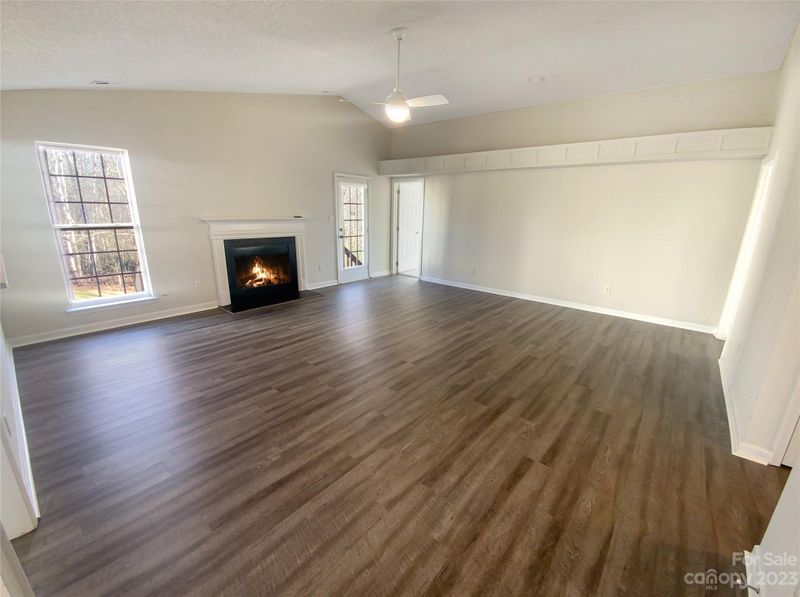 9936 Peppermint Ln, Charlotte, NC 28215