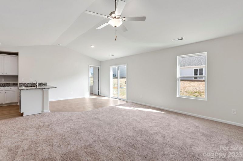 1740 Nia Rd, Charlotte, NC 28215