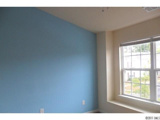 150 Limerick Rd #B, Mooresville, NC 28115