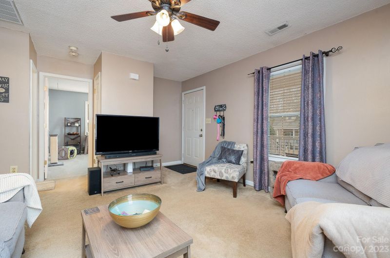 114 Pratt St, Belmont, NC 28012