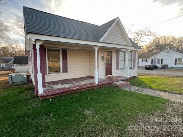 1100 E 11th St, Kannapolis, NC 28083