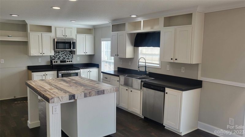5670 Stacks Rd, Lancaster, SC 29720