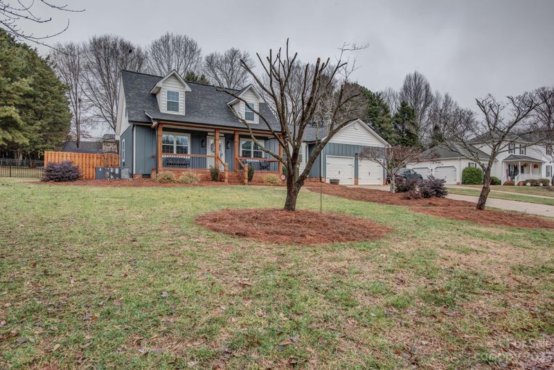 2026 Pine Needle Ct, Gastonia, NC 28056