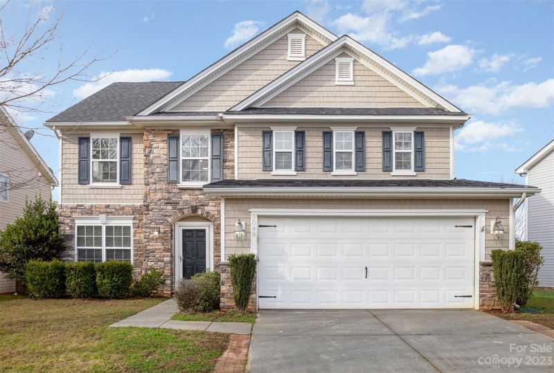 9048 Seamill Rd, Charlotte, NC 28278