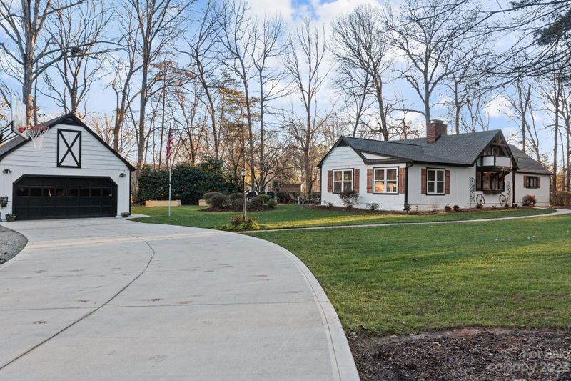 8286 Fairfield Forest Rd, Denver, NC 28037
