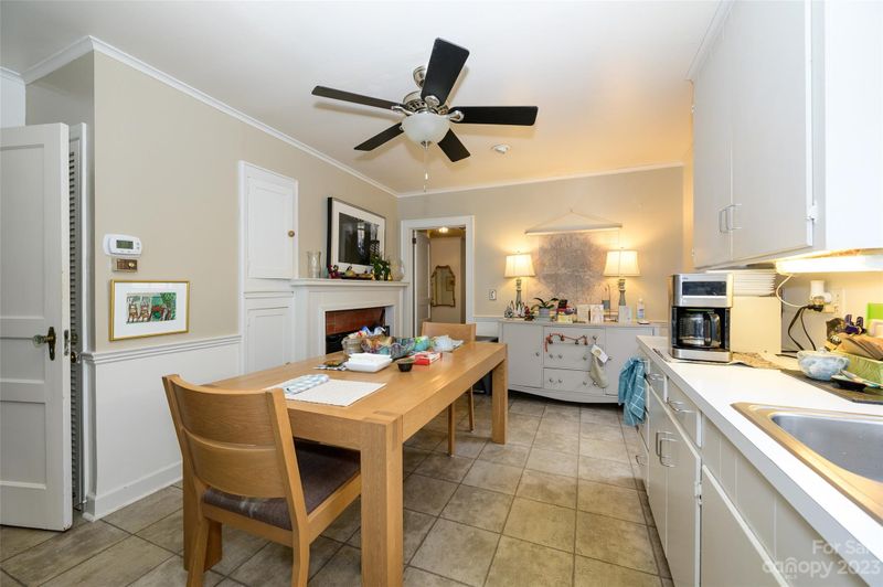 659 Dogwood Ln, Davidson, NC 28036