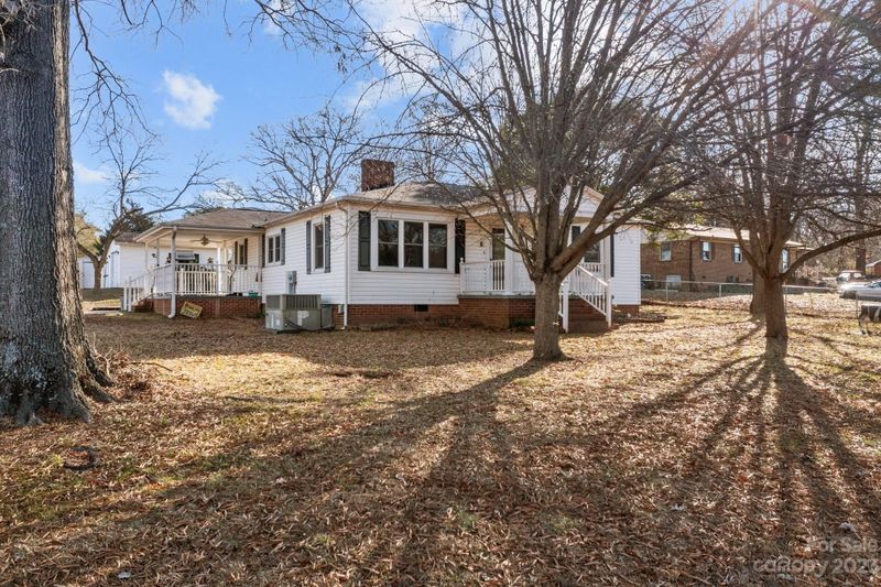 300 N Enochville Ave, Kannapolis, NC 28081