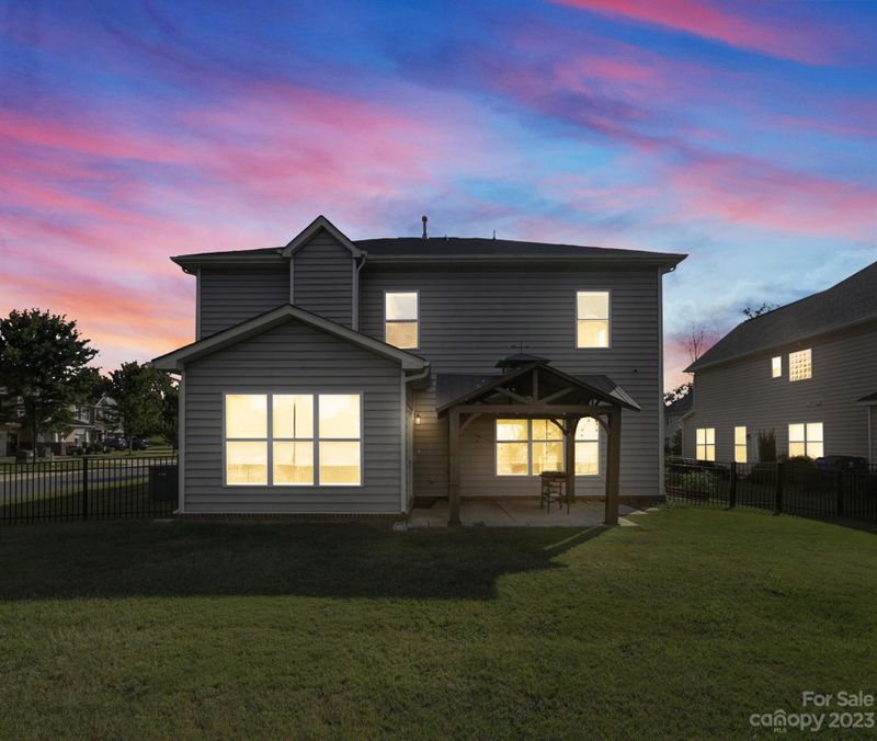 508 Daventry Ct, Clover, SC 29710