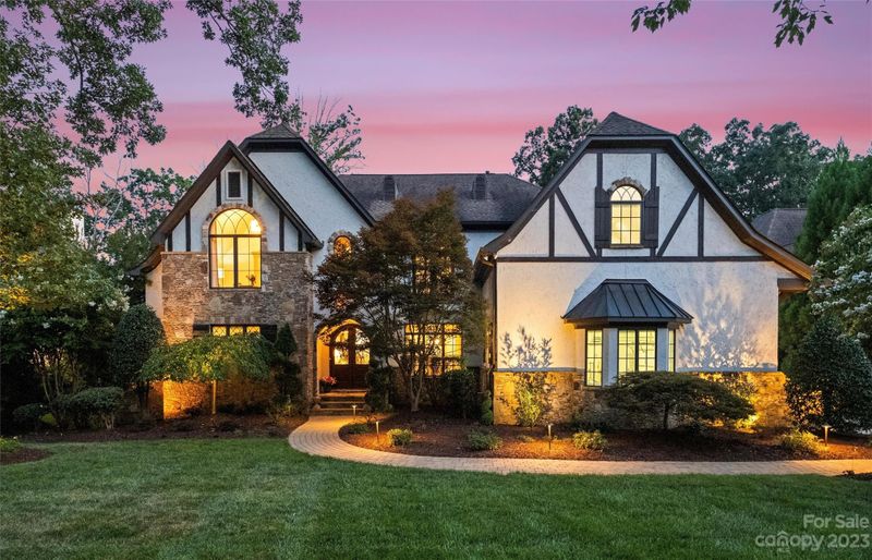7909 Skye Lochs Dr, Waxhaw, NC 28173
