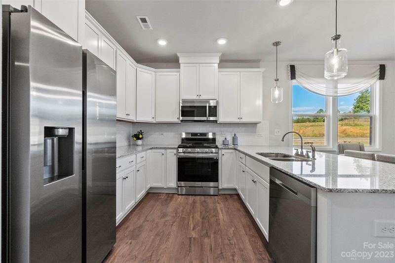 3147 Laurel Brook Dr, Denver, NC 28037