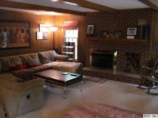 3512 Tilley Morris Rd, Matthews, NC 28105