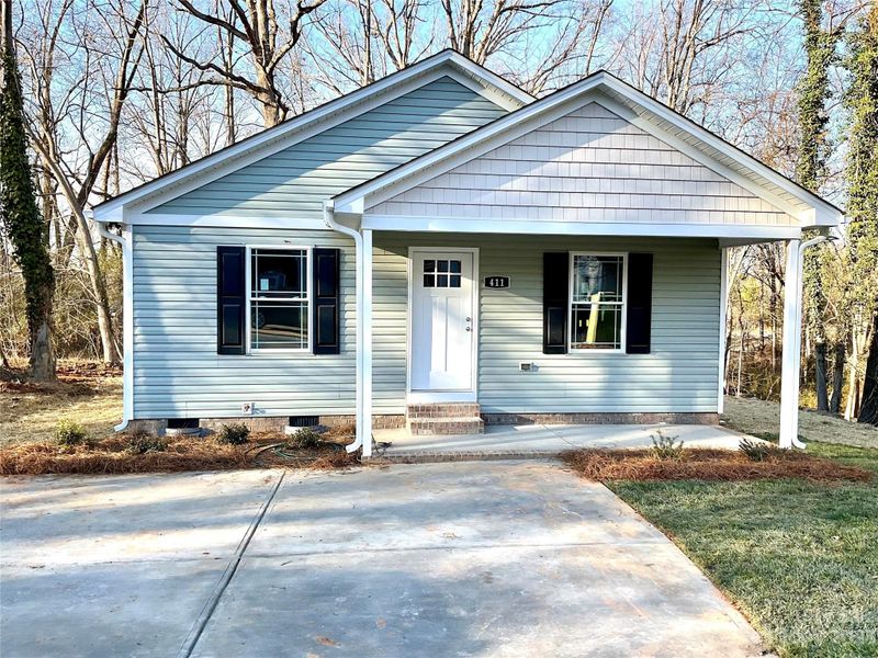 411 Oak Cir, Kannapolis, NC 28081