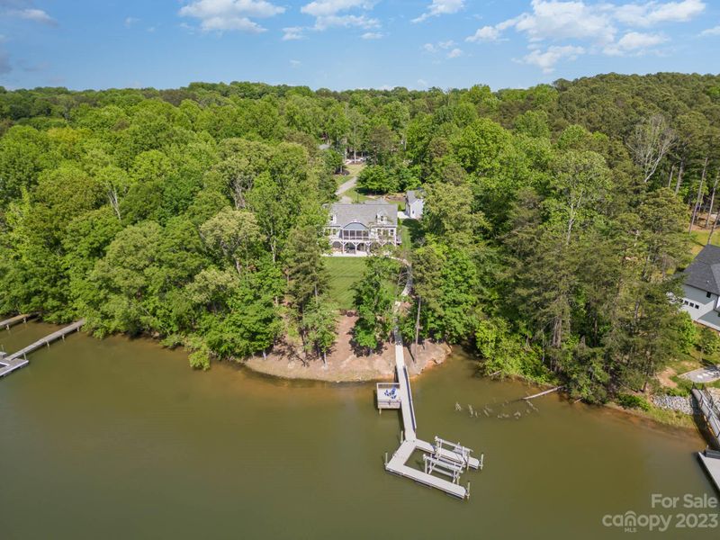 8565 Amandine Way, Terrell, NC 28682