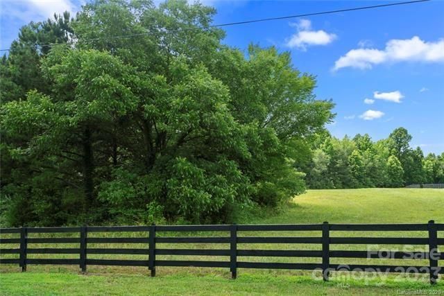 23 Sherrer Rd, York, SC 29745