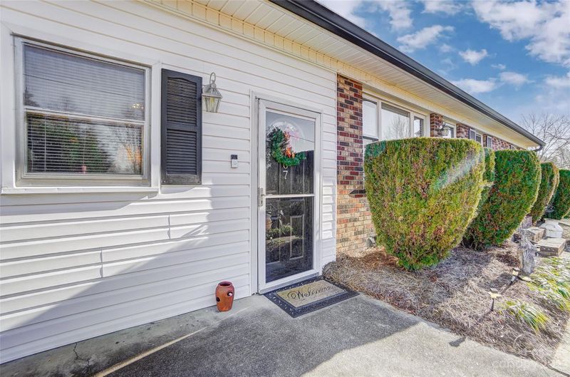 107 Central Ave, Bessemer City, NC 28016