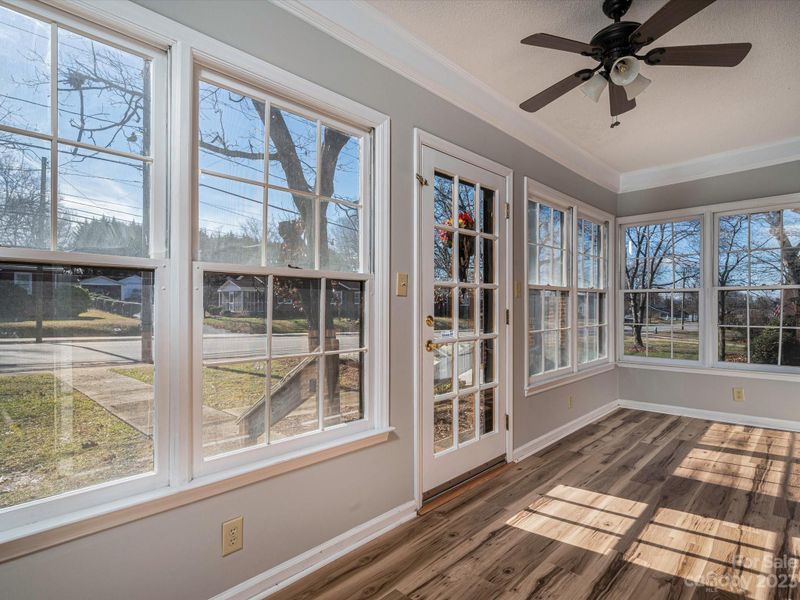 917 E Main St, Maiden, NC 28650