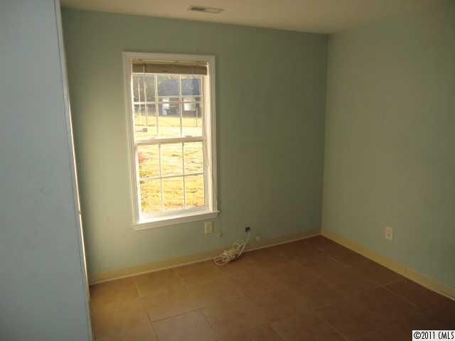 1209 S Hayne St, Monroe, NC 28112