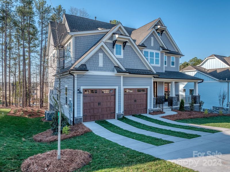 16836 Harbor View Rd, Charlotte, NC 28278