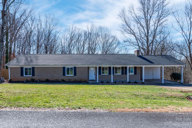 887 Red Fox Ln, Concord, NC 28025
