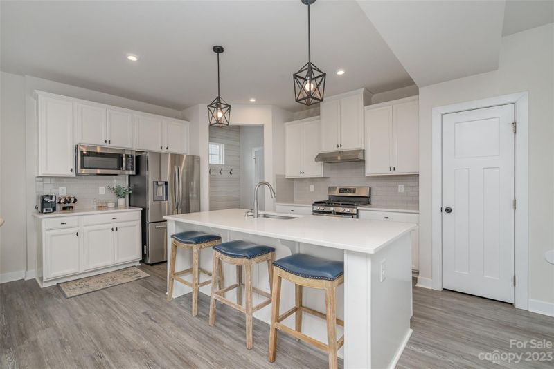 1957 Sedona Ln, Denver, NC 28037