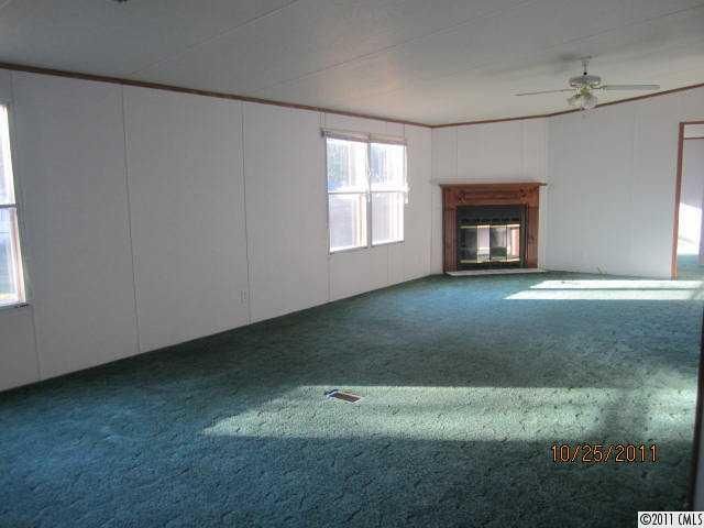 608 E 24th St, Kannapolis, NC 28083