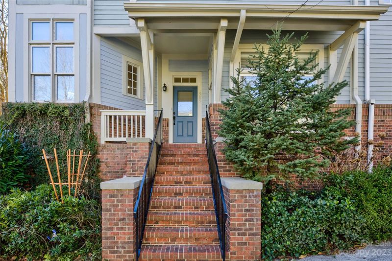 905 Garden District Dr, Charlotte, NC 28202