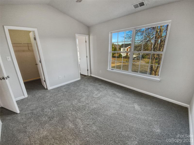 11518 Stewarts Crossing Dr, Charlotte, NC 28215
