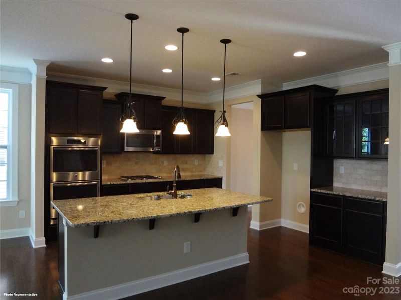 135 Aviendha Ln, Troutman, NC 28166