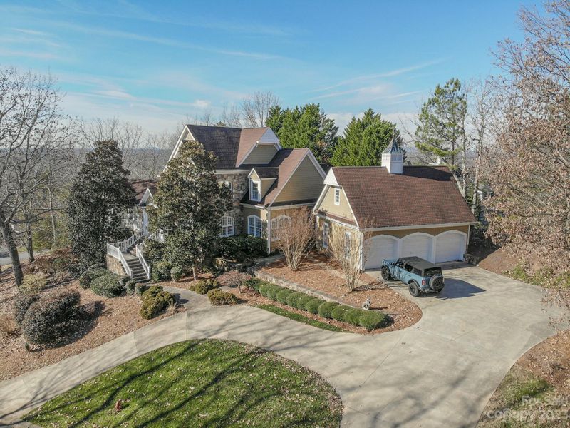 123 Berry Mountain Rd, Cramerton, NC 28032