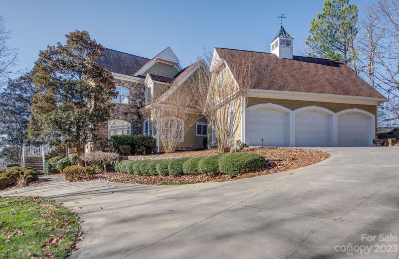 123 Berry Mountain Rd, Cramerton, NC 28032