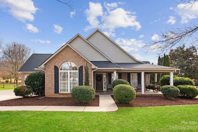 7954 King Arthurs Ct, Denver, NC 28037