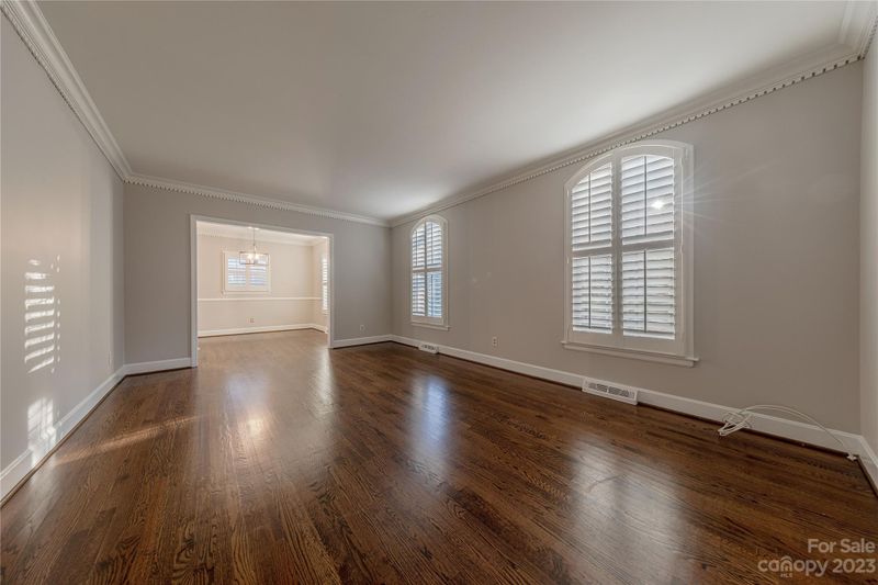 6914 Yorktowne Dr, Charlotte, NC 28226