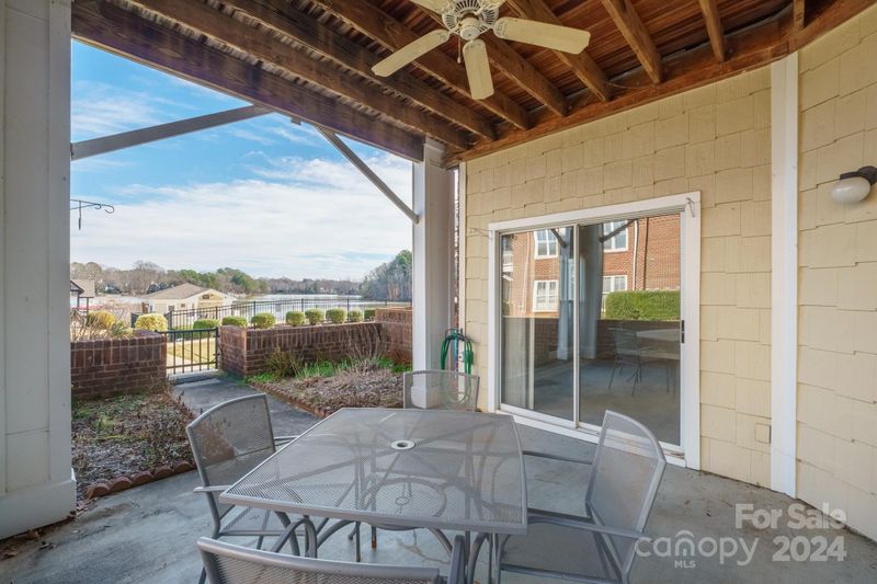 930 Jetton St #22, Davidson, NC 28036