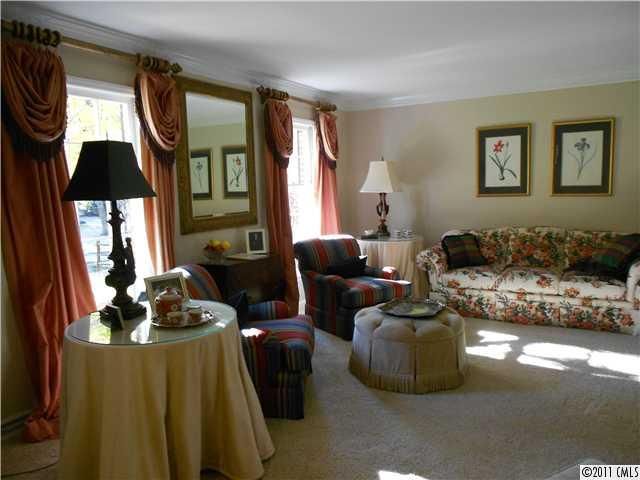 4107 Chevington Rd, Charlotte, NC 28226