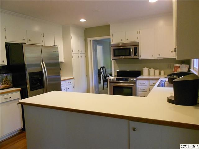 4107 Chevington Rd, Charlotte, NC 28226