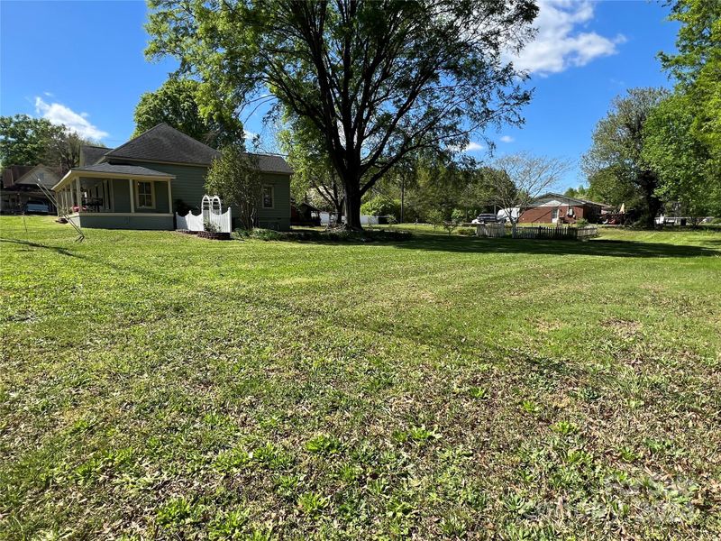 801 N Elm St, Marshville, NC 28103