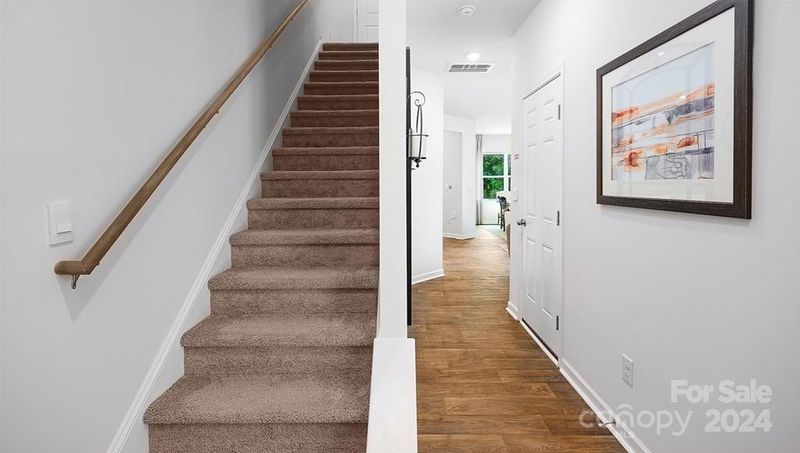 7008 North Mills Rd, Charlotte, NC 28216