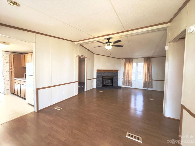 196 Guilford Rd, Harmony, NC 28634