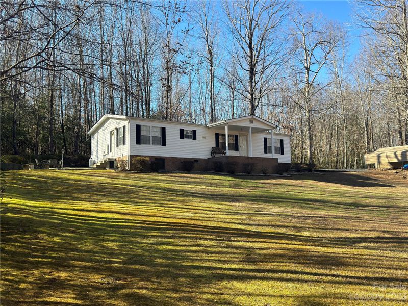 196 Guilford Rd, Harmony, NC 28634