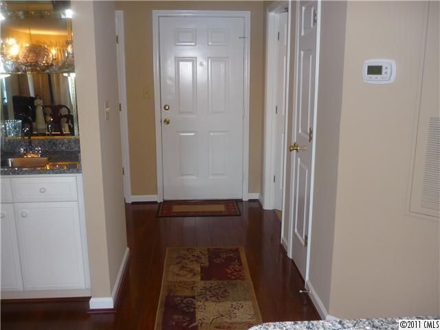 18623 Vineyard Point Ln #13, Cornelius, NC 28031