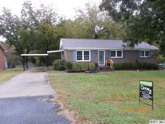 40 Oklahoma St, York, SC 29745