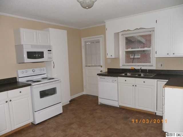 40 Oklahoma St, York, SC 29745